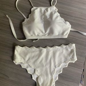 Never worn white bikini size m